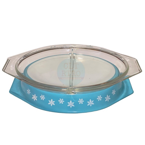 vtg Pyrex Snowflake Divided Dish w Lid